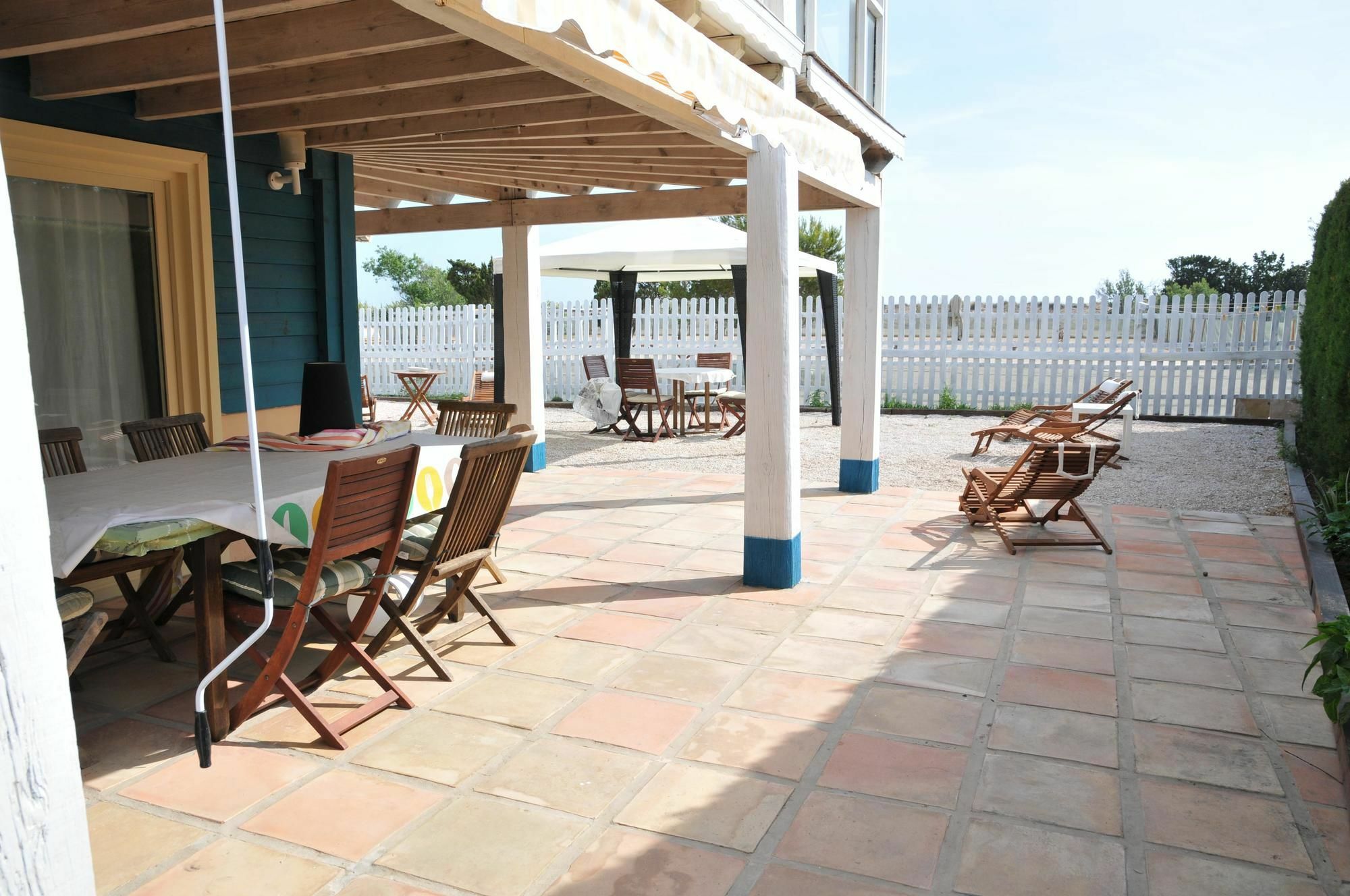 Aparthotel Oliwood Beach Олива Экстерьер фото